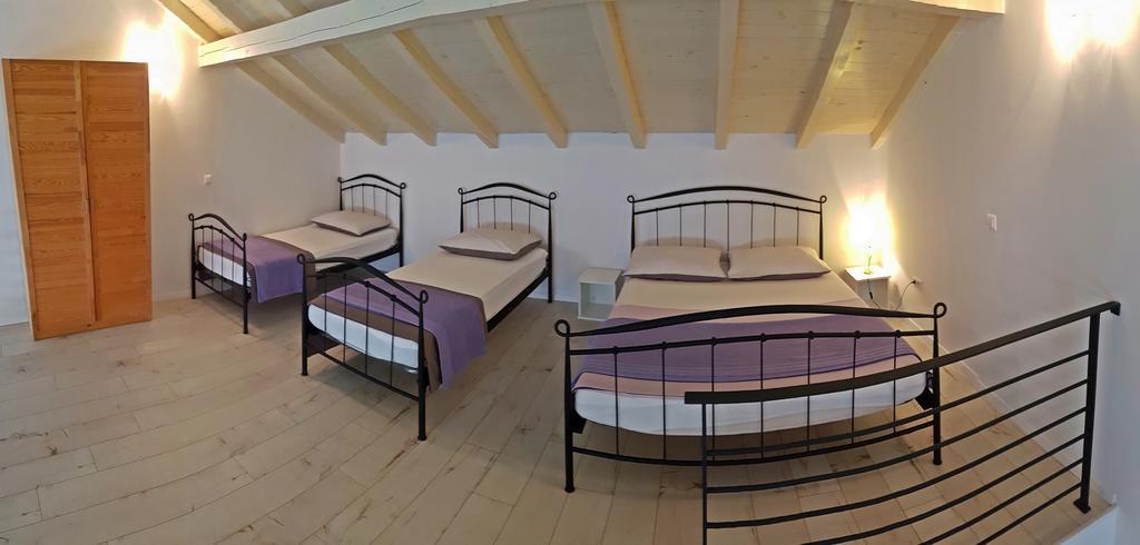 Holiday Home Anna Клек Екстериор снимка